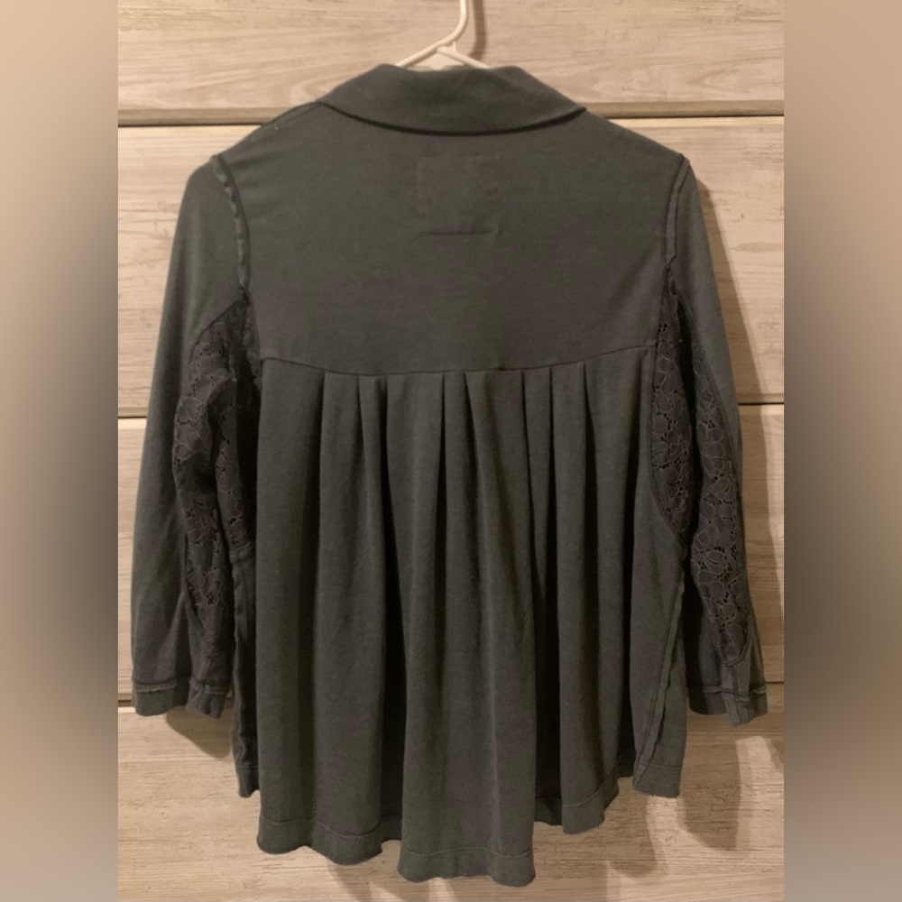 We The Free Snap Button Flowy Top - Picture 3 of 5